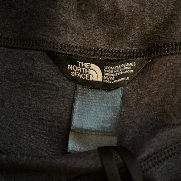 The North Face Black Athletic Leggings - Picture 2 of 4